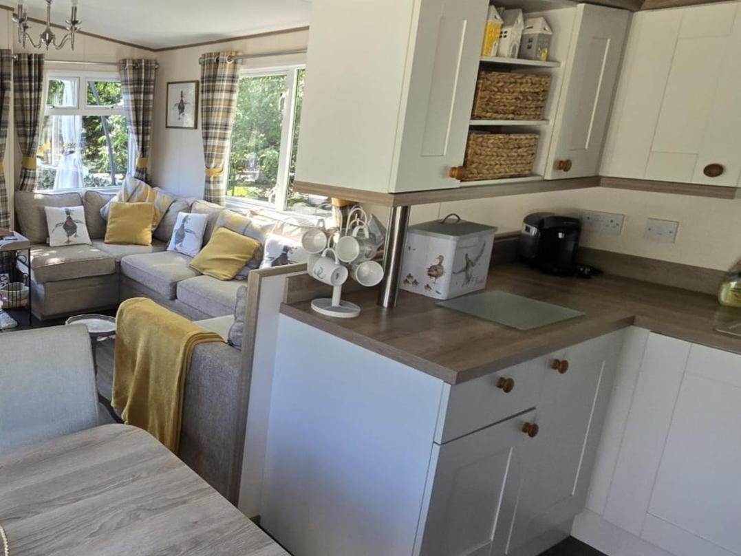 Luxury Lakeside Caravan With Hottub And Private Fishing Peg, Tattershall Lakes Buitenkant foto
